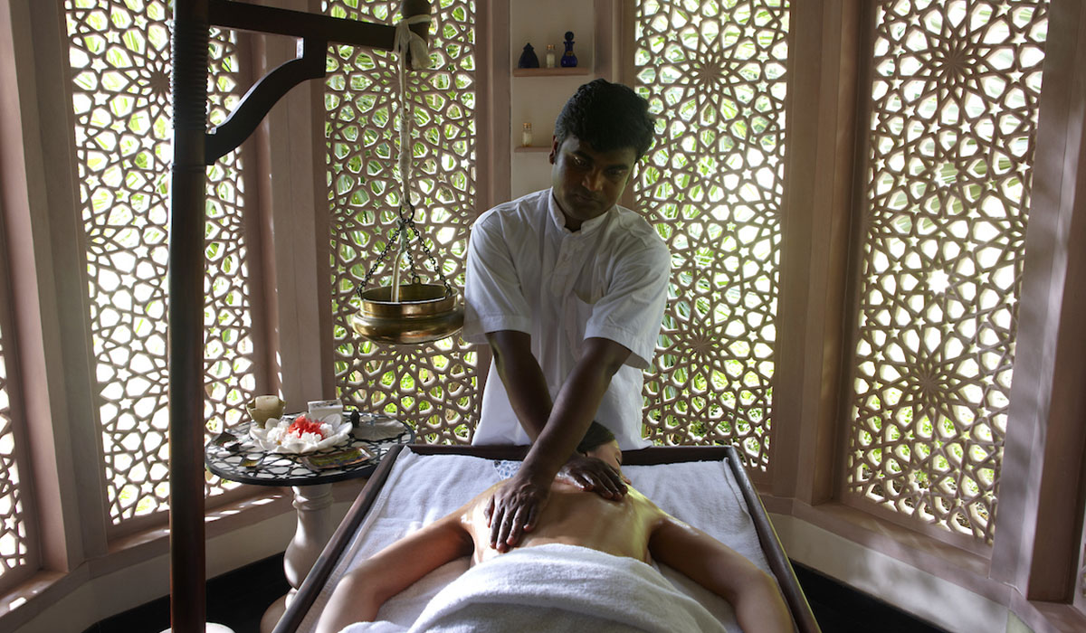 Are Ayurvedic Massages Better than Modern Techniques